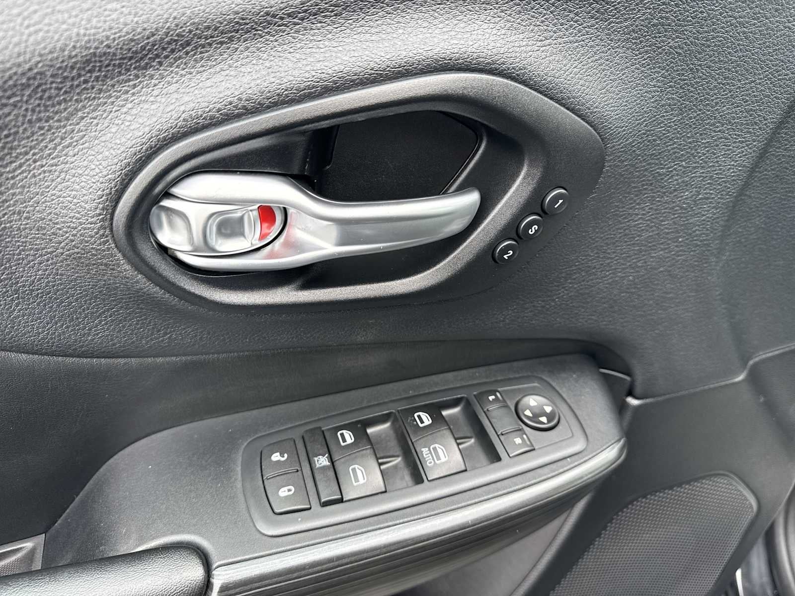 2015 Jeep Cherokee Trailhawk