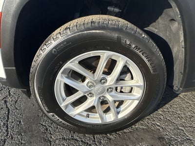 2022 Jeep Grand Cherokee L Laredo