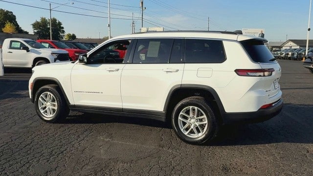 2022 Jeep Grand Cherokee L Laredo