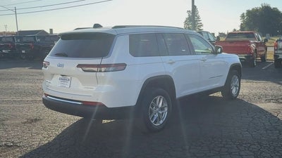 2022 Jeep Grand Cherokee L Laredo