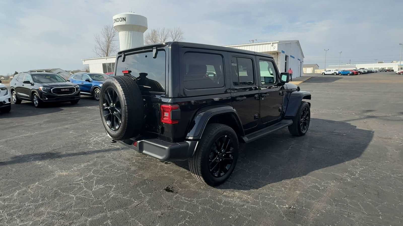 2025 Jeep Wrangler 4xe Sahara 4xe