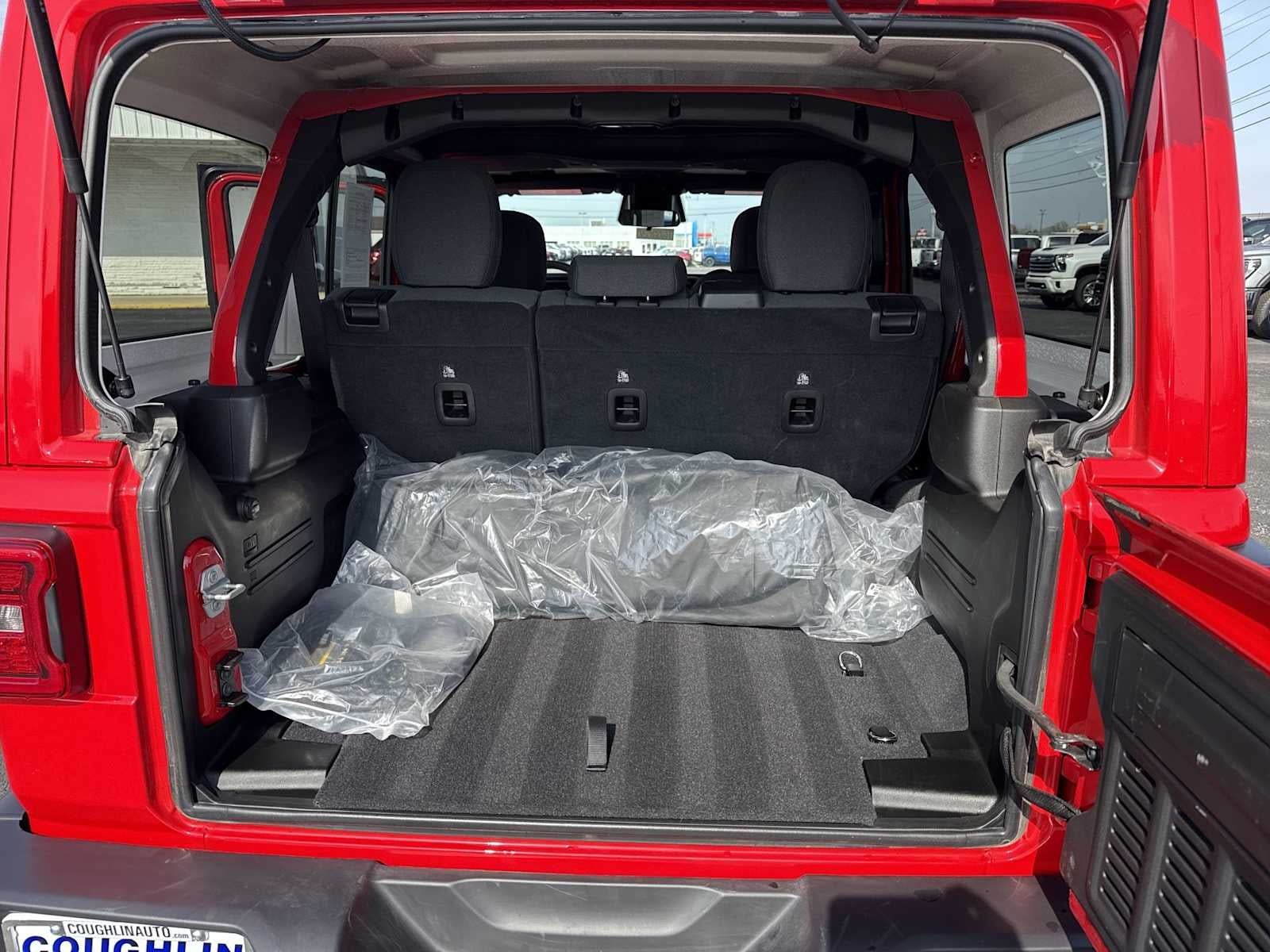 2025 Jeep Wrangler 4xe Sahara 4xe