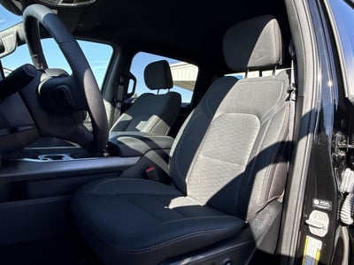 2025 RAM 1500 Big Horn Crew Cab 4x4 6'4" Box