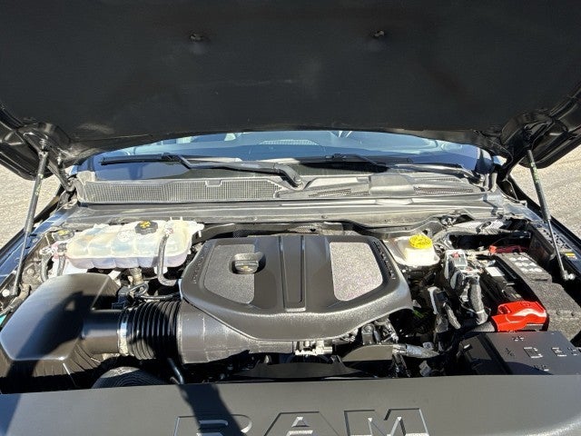 2025 RAM 1500 Big Horn Crew Cab 4x4 6'4" Box