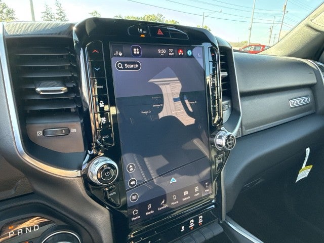 2025 RAM 1500 Big Horn Crew Cab 4x4 6'4" Box