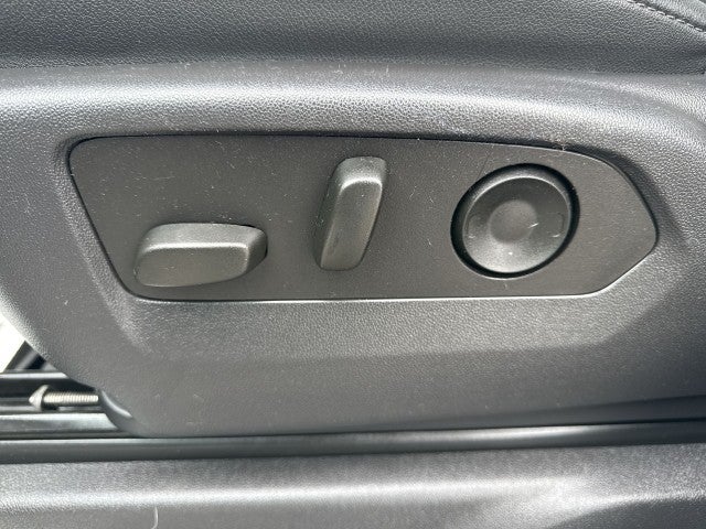 2025 Chevrolet Silverado 3500 HD LTZ