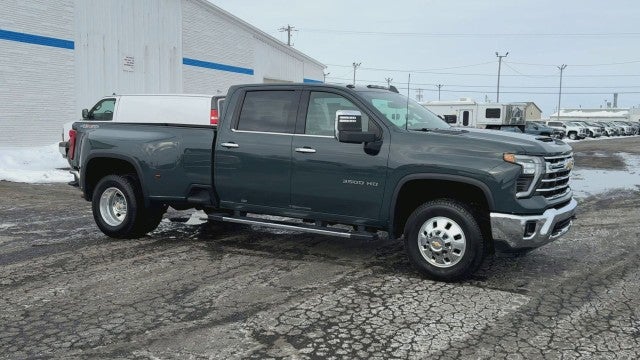 2025 Chevrolet Silverado 3500 HD LTZ