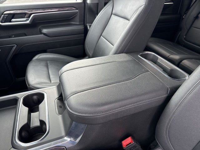 2025 Chevrolet Silverado 3500 HD LTZ