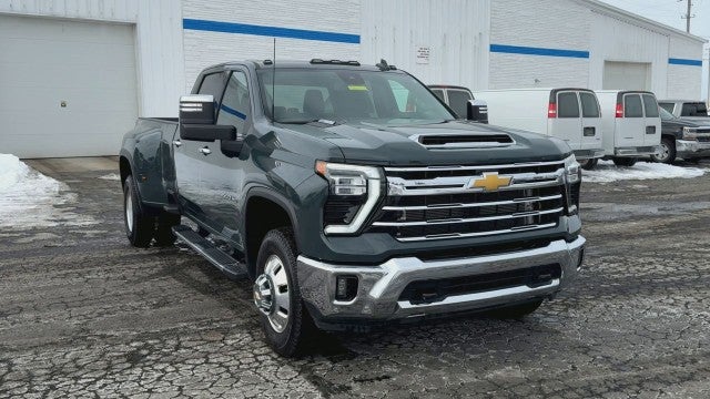 2025 Chevrolet Silverado 3500 HD LTZ