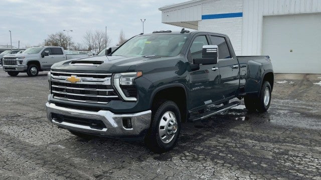 2025 Chevrolet Silverado 3500 HD LTZ