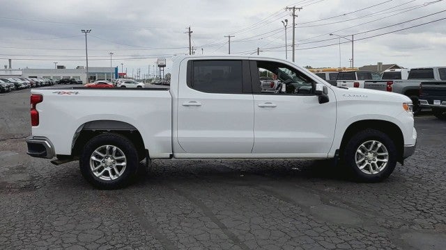 2022 Chevrolet Silverado 1500 LT (2FL)