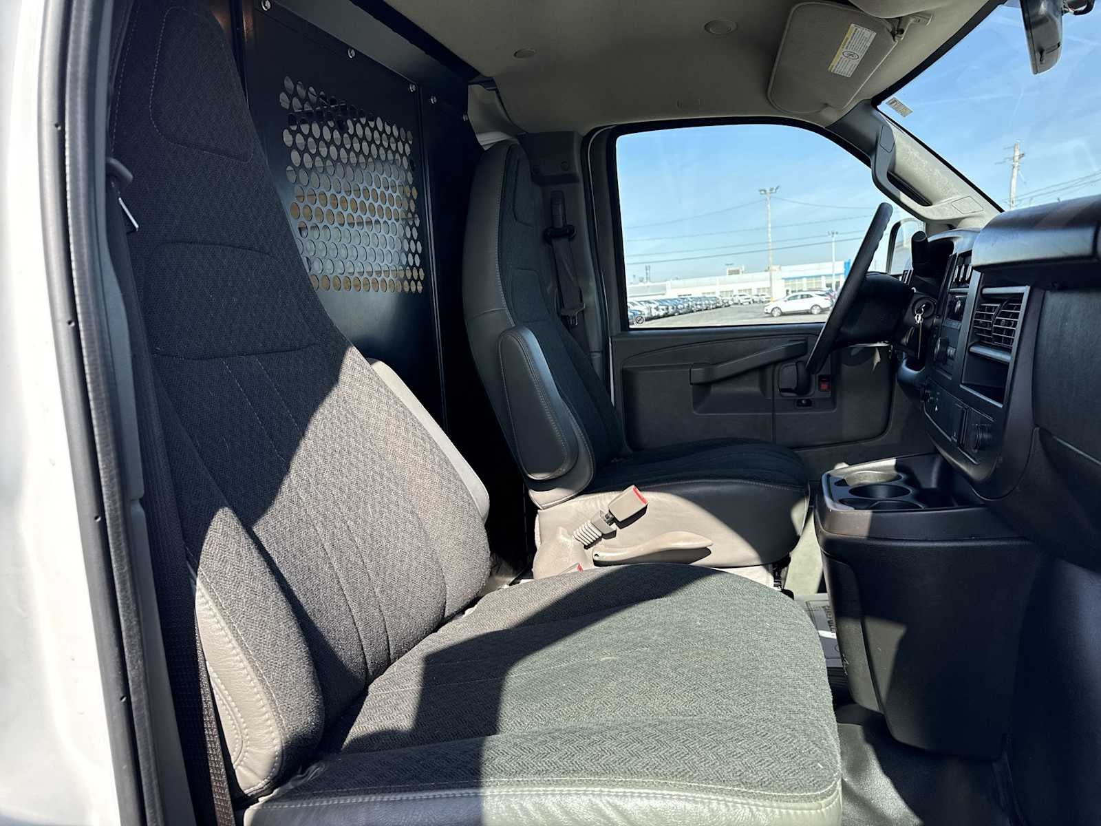 2024 Chevrolet Express Cargo 2500 WT