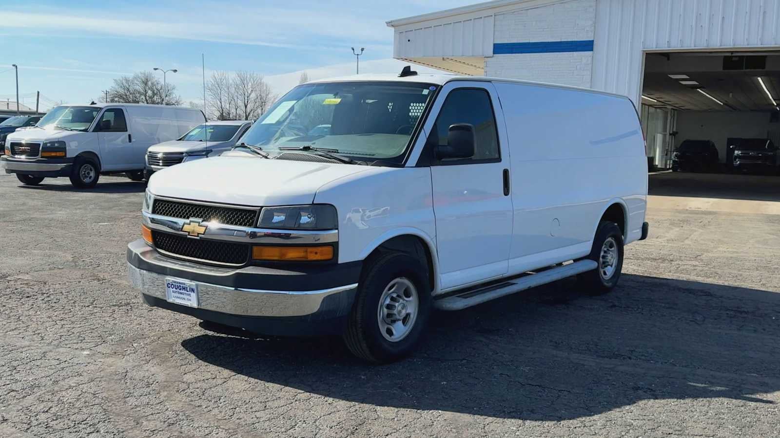 2024 Chevrolet Express Cargo 2500 WT