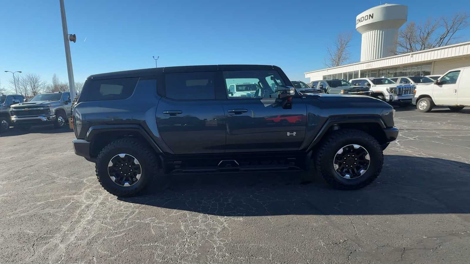 2025 GMC HUMMER EV SUV 3X
