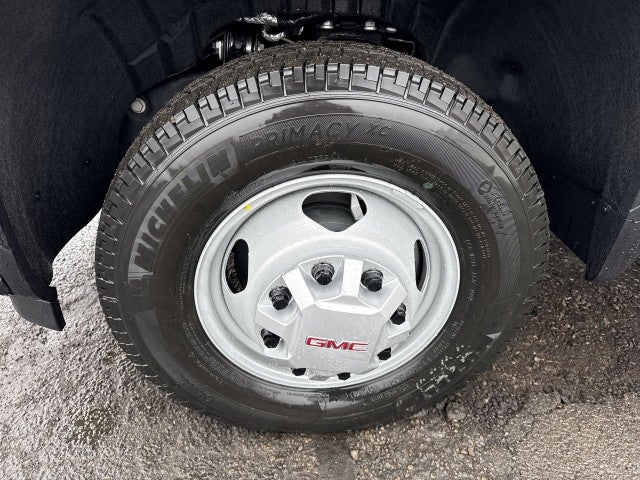 2026 GMC Sierra 3500 HD Pro DRW