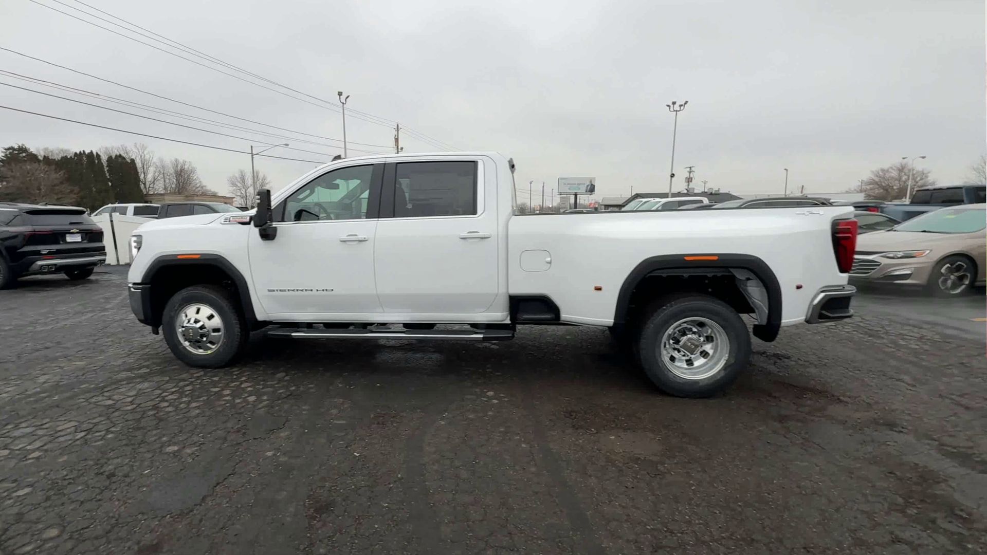 2026 GMC Sierra 3500 HD SLE