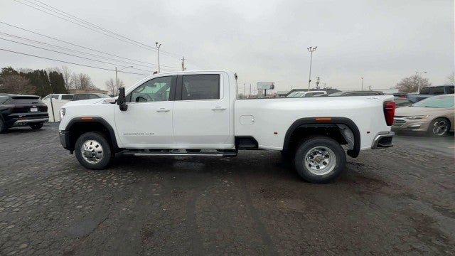 2026 GMC Sierra 3500 HD SLE