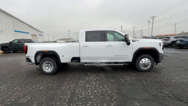2026 GMC Sierra 3500 HD SLE