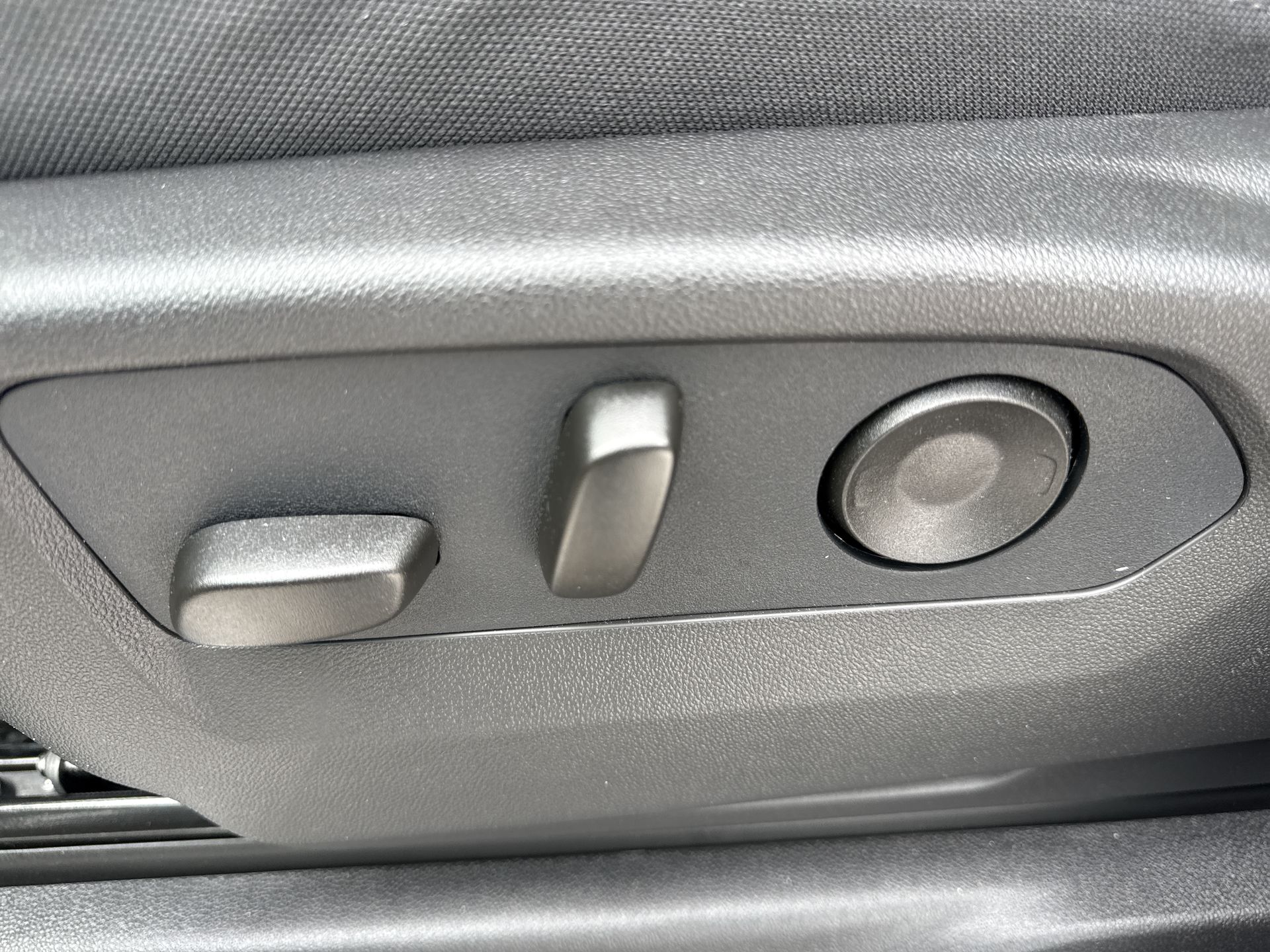 2026 GMC Sierra 3500 HD SLE DRW