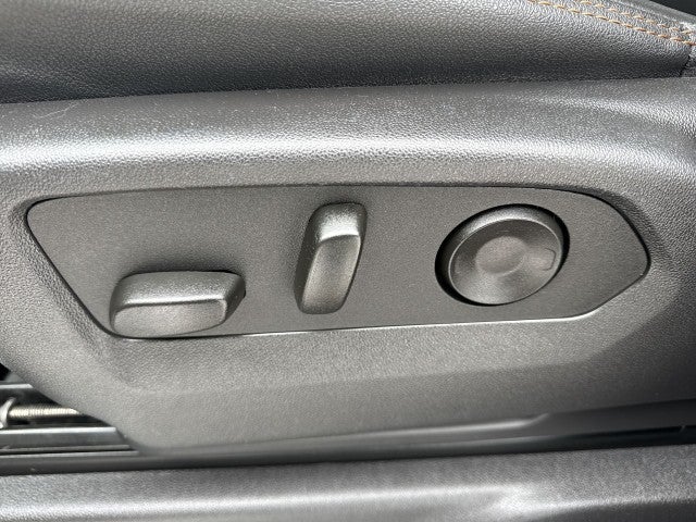 2025 GMC Sierra 3500 HD AT4