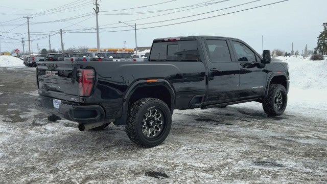 2025 GMC Sierra 3500 HD AT4