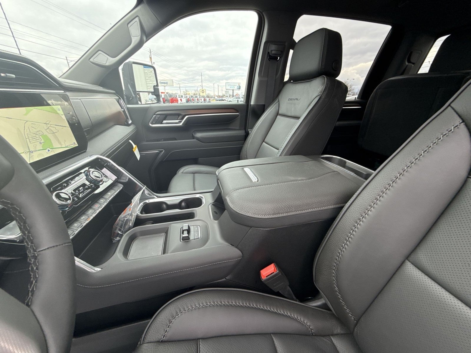 2026 GMC Sierra 3500 HD Denali DRW