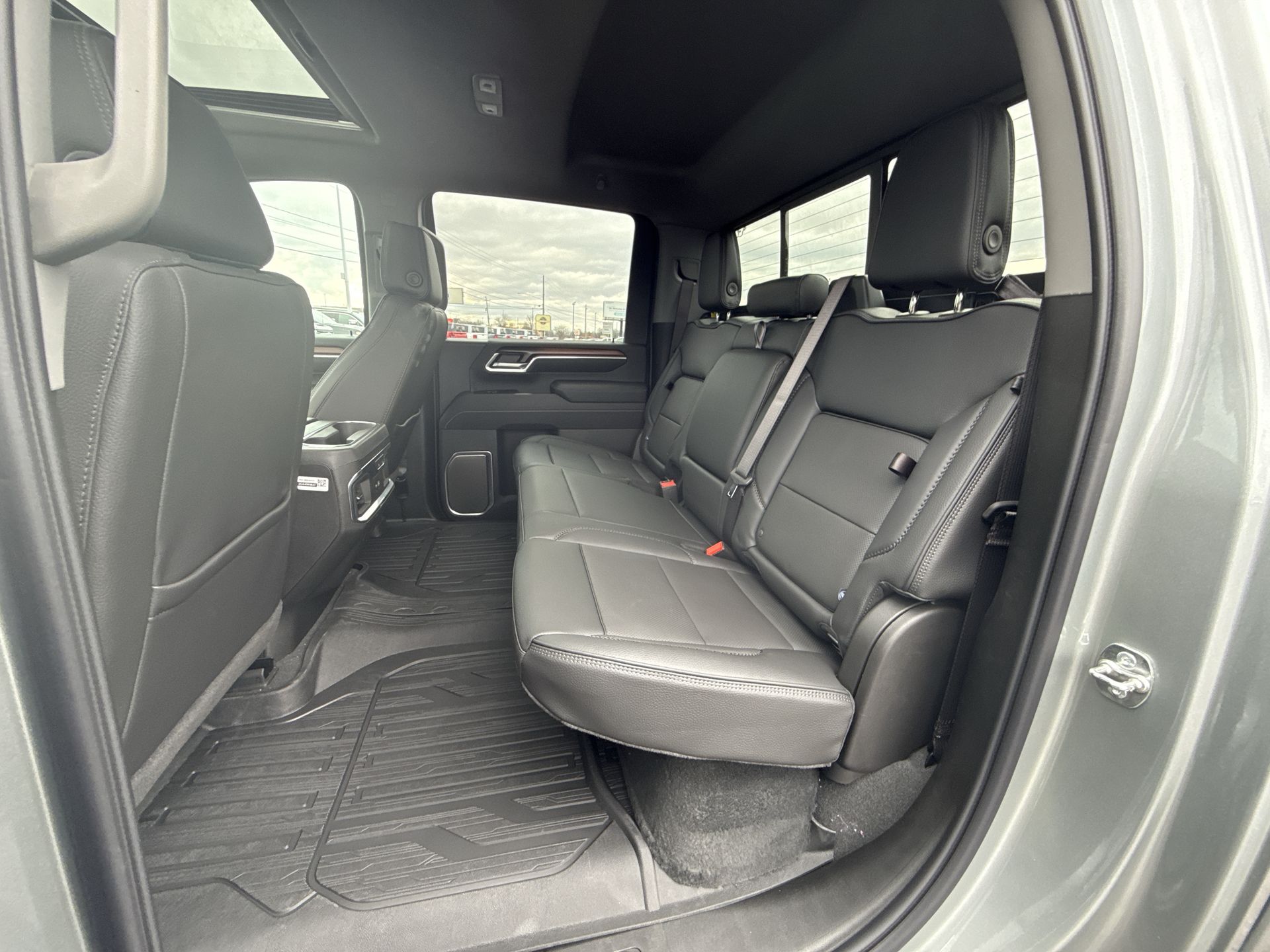 2026 GMC Sierra 3500 HD Denali DRW