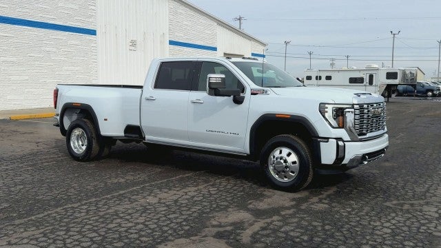 2026 GMC Sierra 3500 HD Denali DRW