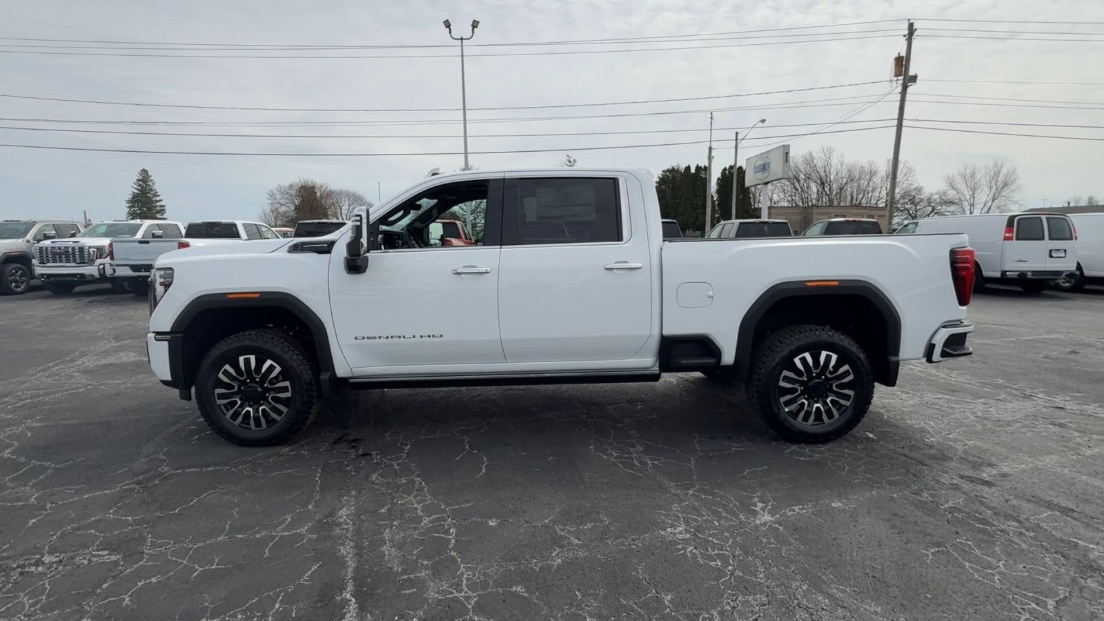2026 GMC Sierra 3500 HD Denali Ultimate
