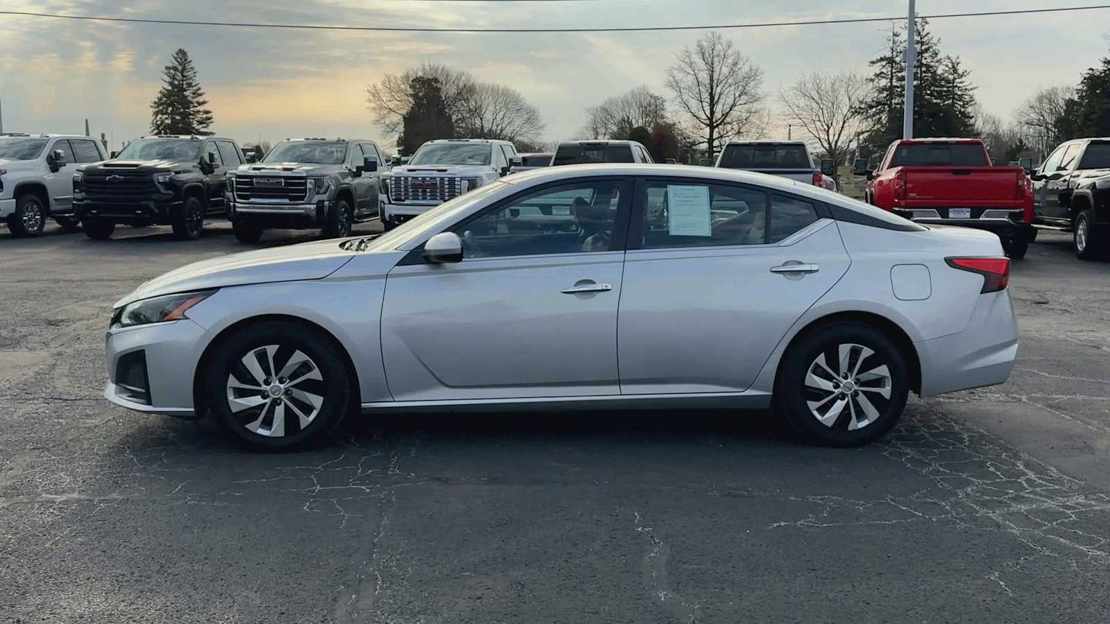 2023 Nissan Altima S FWD