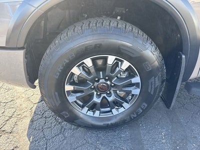 2024 Nissan TITAN Crew Cab PRO-4X 4x4