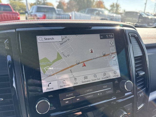 2024 Nissan TITAN Crew Cab PRO-4X 4x4