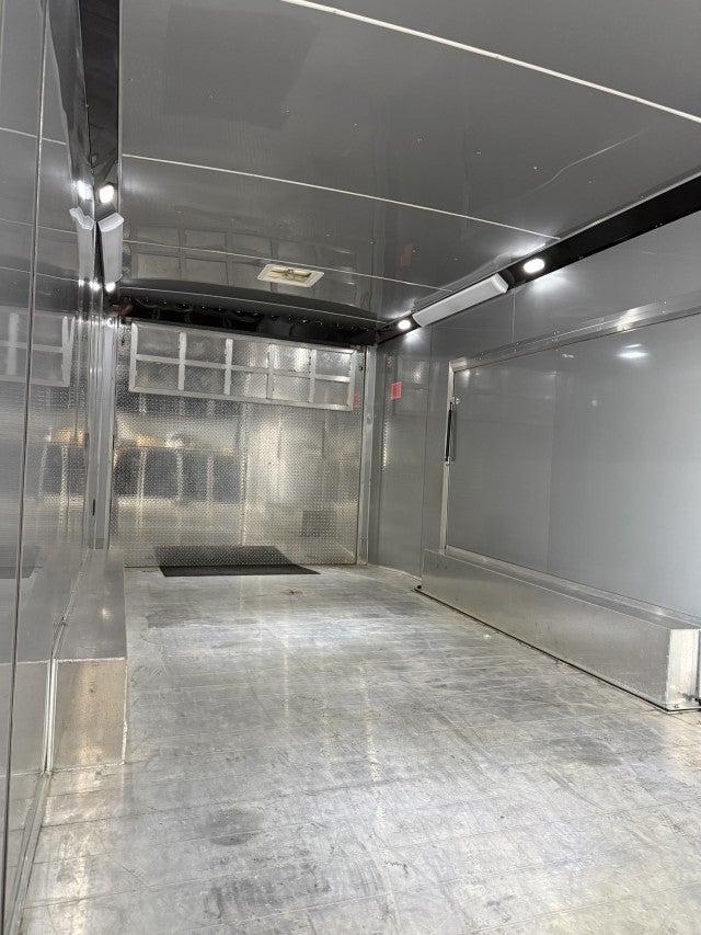 2020 SHADOW CAR HAULER Base