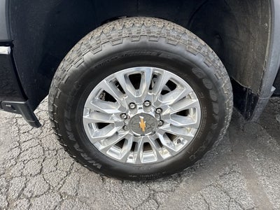 2022 Chevrolet Silverado 3500 HD High Country