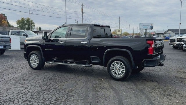 2022 Chevrolet Silverado 3500 HD High Country