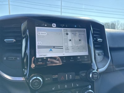 2022 RAM 3500 Big Horn Crew Cab 4x4 8' Box