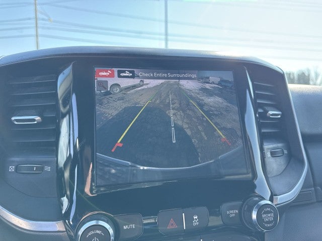 2022 RAM 3500 Big Horn Crew Cab 4x4 8' Box