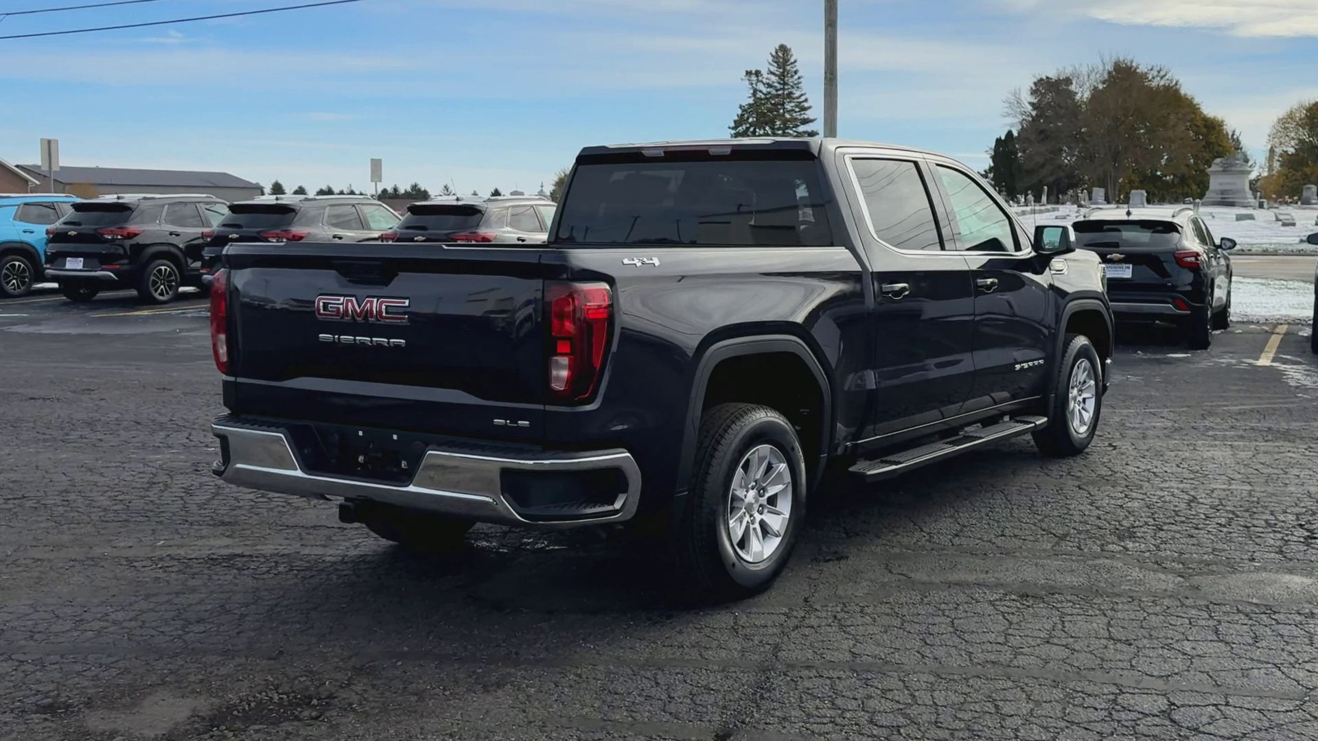 2026 GMC Sierra 1500 SLE