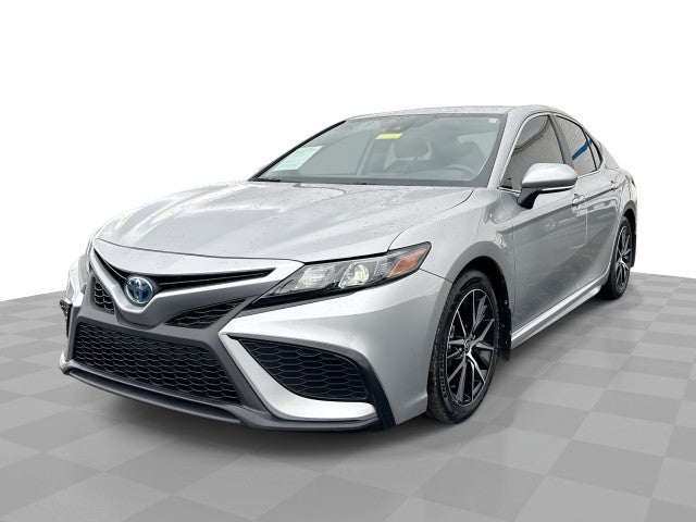 2024 Toyota Camry Hybrid SE
