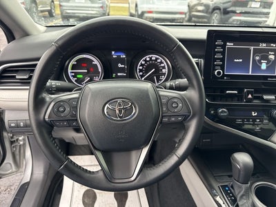 2024 Toyota Camry Hybrid SE
