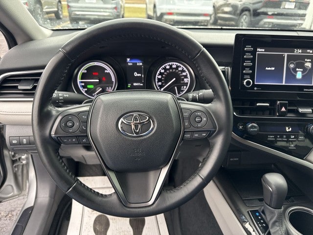 2024 Toyota Camry Hybrid SE