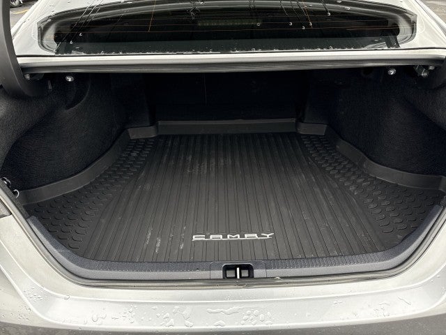 2024 Toyota Camry Hybrid SE