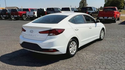 2019 Hyundai Elantra SE