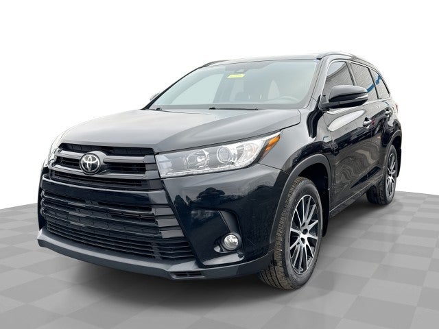 2017 Toyota Highlander SE