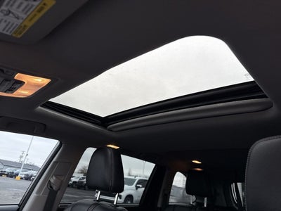 2017 Toyota Highlander SE