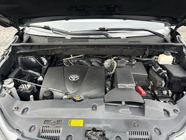 2017 Toyota Highlander SE