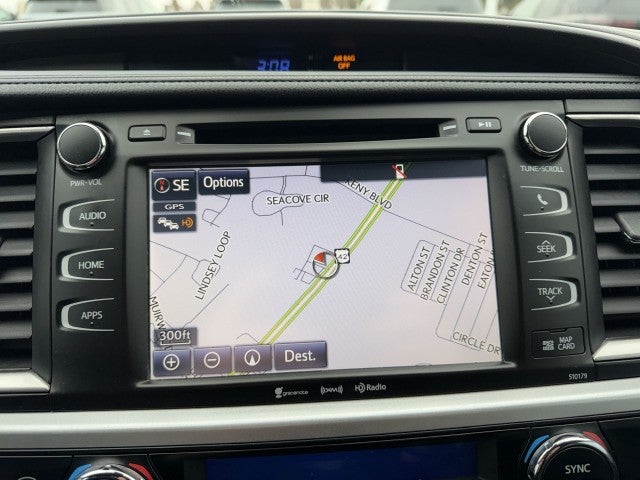 2017 Toyota Highlander SE