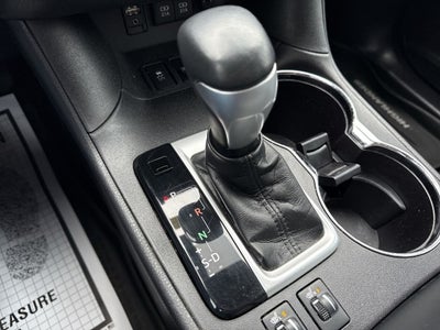 2017 Toyota Highlander SE