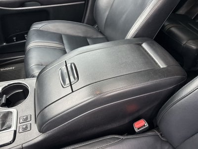 2017 Toyota Highlander SE