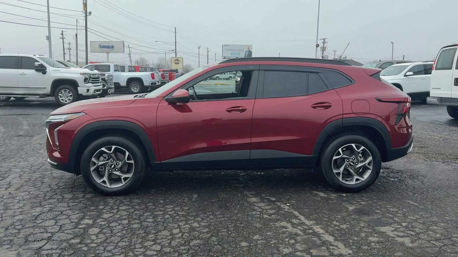 2025 Chevrolet Trax LT